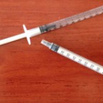 egyszerhasználatos inzulinos fecskendő
